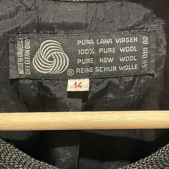 Vintage Justine Todd Black Pure Wool Cropped Blazer rope detail size 14 - Picture 2 of 8